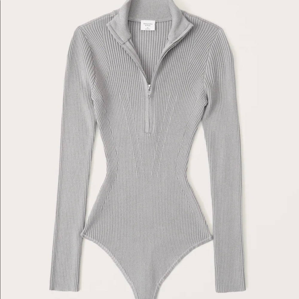 Abercrombie & Fitch zip up bodysuit